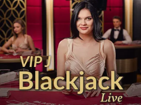 官方：铜梁龙官员杜宇辱骂裁判染红 禁赛6场罚款6万